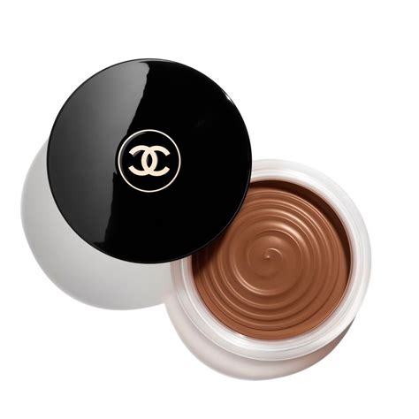 chanel bronzing brush|Chanel sunkissed bronzer.